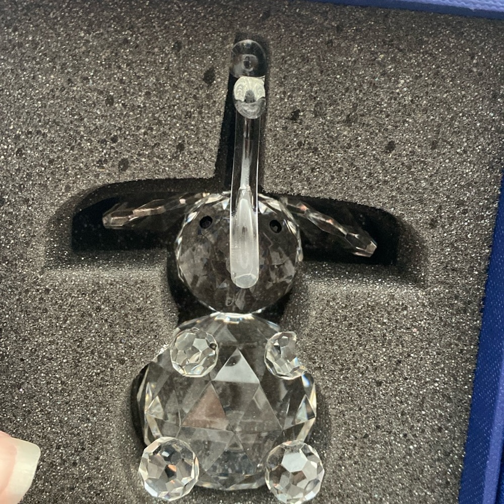 JS crystal elephant (Trunk needs to be fixed)